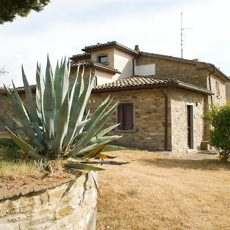 Podere Pietraluna