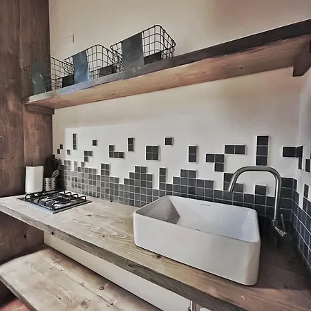 Podere Pietraluna Apartahotel *