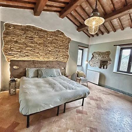 Podere Pietraluna Lägenhetshotell Città di Castello
