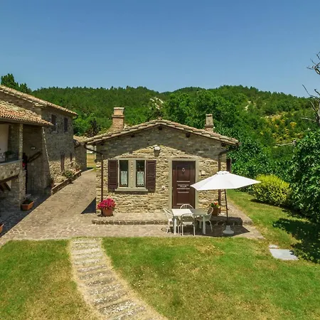 Apartahotel Podere Pietraluna 4*