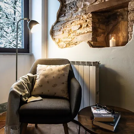 Podere Pietraluna Lägenhetshotell 4*